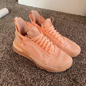 Jordan Porto-Max 270 men’s sneakers